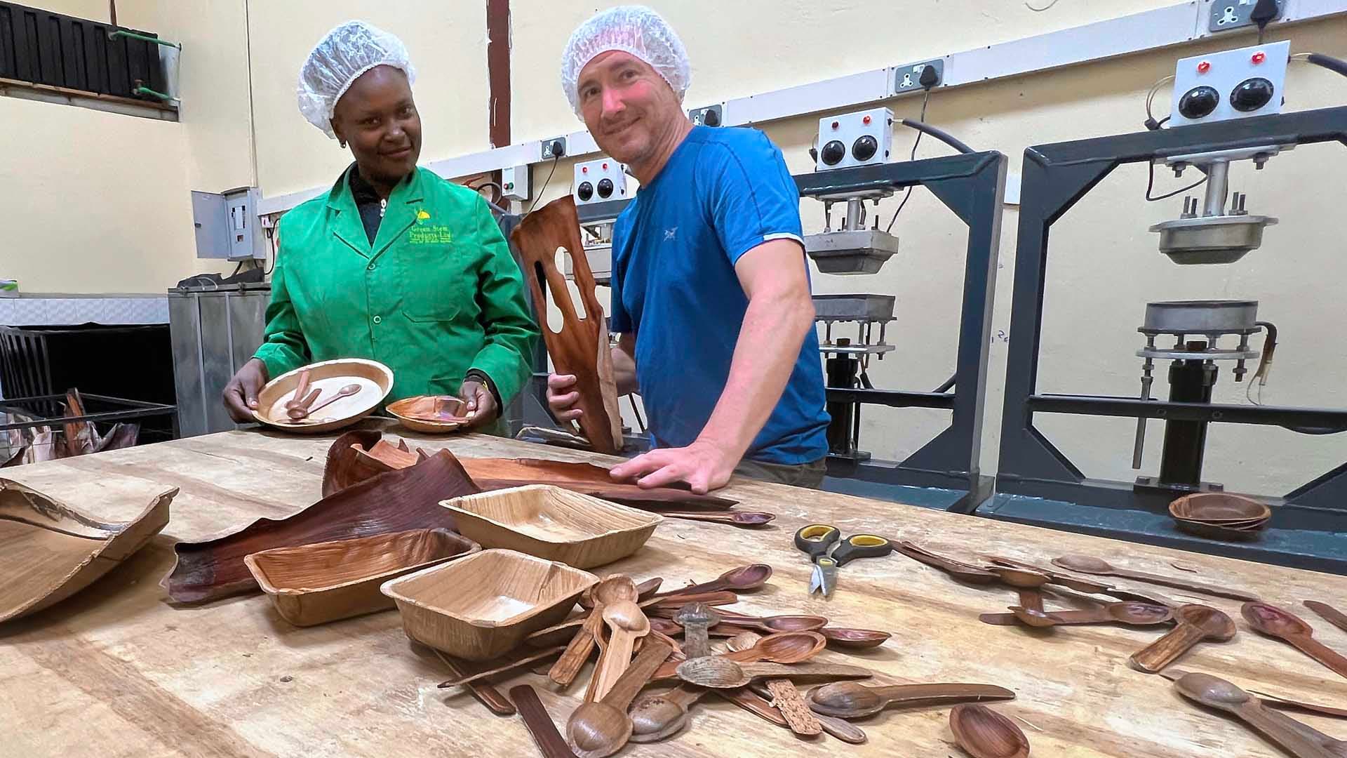 Kenya: Biodegradable Utensils from Bamboo and Palm Leaves