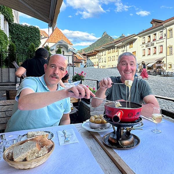 Switzerland: Gruyère Fondue