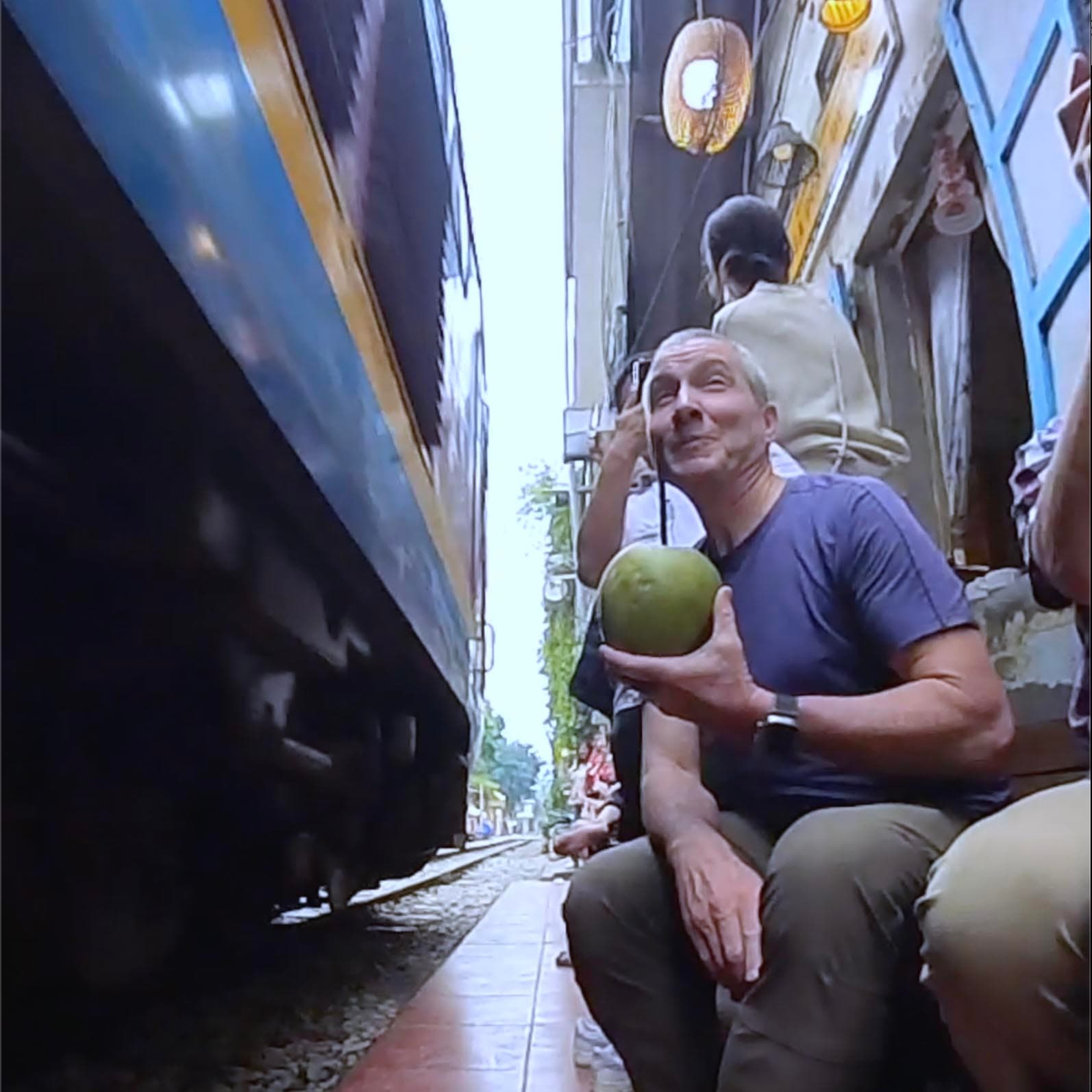 Vietnam: Hanoi Train Street