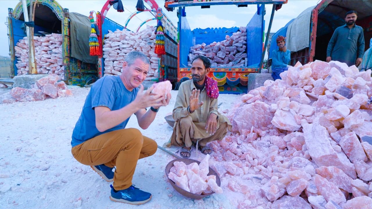 Pakistan: Deaf Khewra Salt Miner