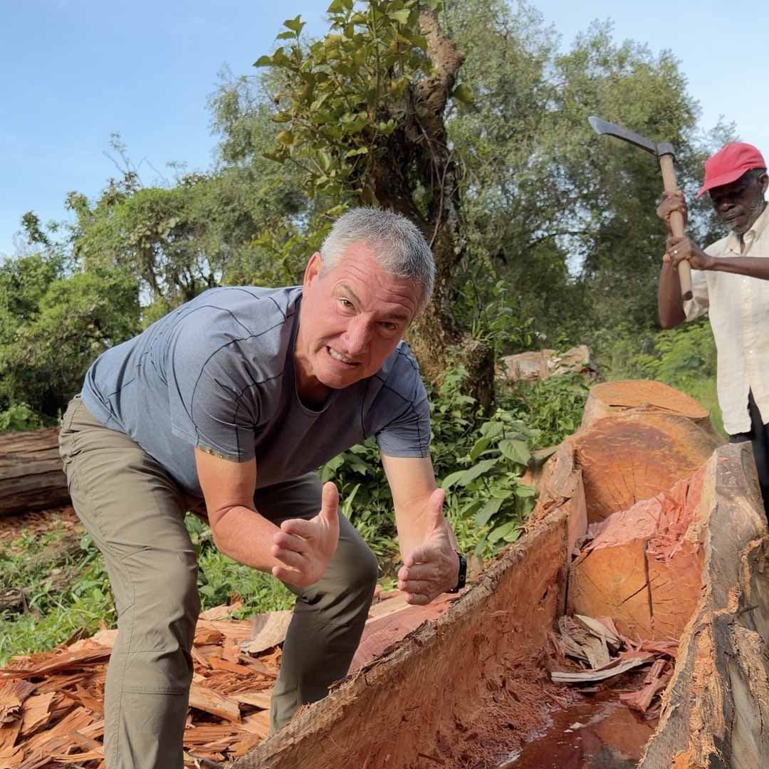 Uganda: Canoe Maker