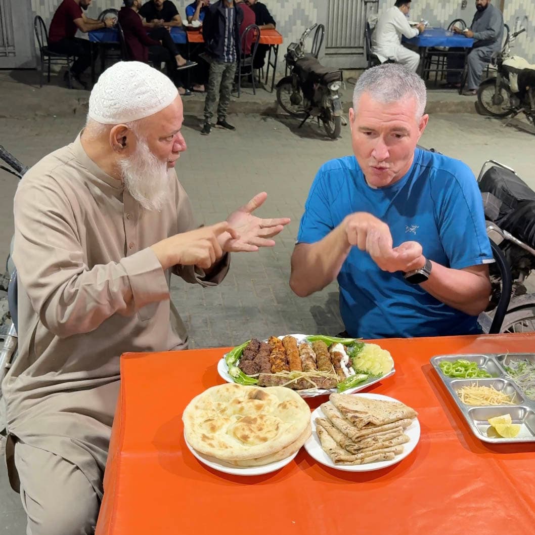 Pakistan: Deaf Kebab Owner